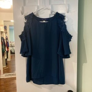 Cold shoulder top